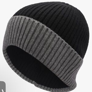 🆕- Men’s Winter Knit Hat- Gray/Black. NWT